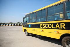 Secretaria Estadual de Educação vai entregar 28 ônibus para diversas cidades da região