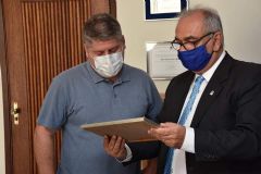 Rotary Clube homenageia secretário de Saúde pelo trabalho no enfrentamento da covid-19 na Cidade