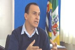 Acusação de improbidade administrativa pode afastar prefeito e diretores de São Manuel