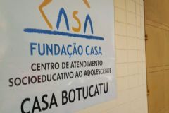 Internos da Fundação CASA de Botucatu participam de atividades do Agita Galera 