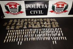 Agentes do SIG de São Manuel apreendem 124 pinos de cocaína e 43 parangas de maconha