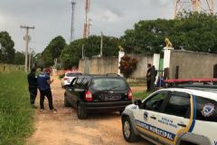 Guarda Municipal e Vigilância Sanitária de Botucatu encerram festa clandestina em chácara 
