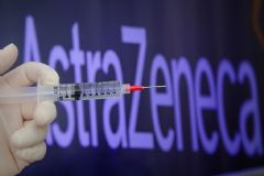 Cadastro no site VacinaJá para combate a covid-19 será obrigatório para a vacinação em massa
