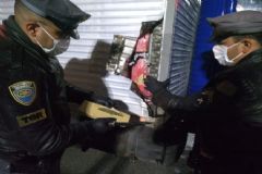 Policiais do TOR fazem grande apreensão de entorpecentes ocultos em fundo falso de caminhão