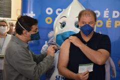 Segunda etapa da vacinação em massa contra a covid-19 em Botucatu atinge mais de 61 mil moradores