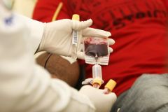 Hemocentro do HCFMB convoca doadores antes da vacinação em massa com a dose de reforço