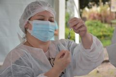 Força tarefa em Botucatu irá vacinar com 4ª dose contra a covid-19 pessoas entre 50 e 59 anos 