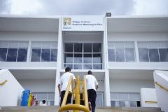 Colégio Embraer de Botucatu abre inscrições para 64 vagas destinadas a alunos da rede pública 
