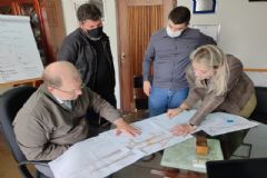 Projeto de construção das marginais da Rodovia Castelinho de Botucatu é apresentado ao prefeito