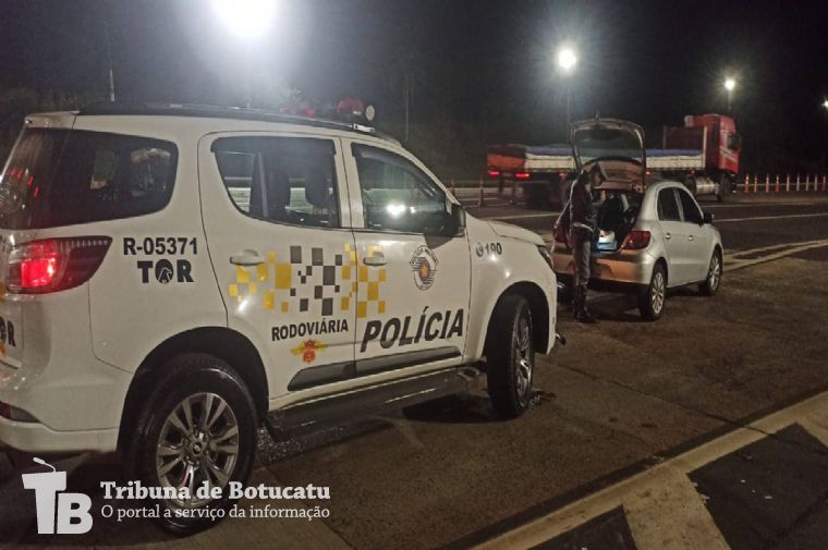Em operação em pedágio da região, Polícia Rodoviária prende dupla de estelionatários