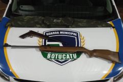 Indivíduo é preso por violência doméstica e porte ilegal de arma em ação da GCM em Rubião Júnior