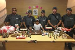 Criança realiza sonho de comemorar o aniversário em companhia da Polícia Militar