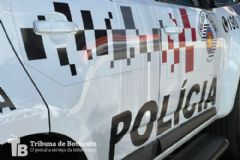 Policiais da área do Batalhão de Botucatu prendem homem com crack, cocaína e maconha em Pereiras