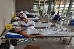 Hemocentro do HCFMB coleta mais de 100 bolsas de sangue em ação no Shopping Park Botucatu