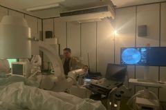 HCFMB renova parque tecnológico com aquisição de novo aparelho para tratamento de cálculo renal