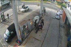 Assaltante é detido após tentar roubar posto de combustíveis usando simulacro de pistola em bairro de Botucatu